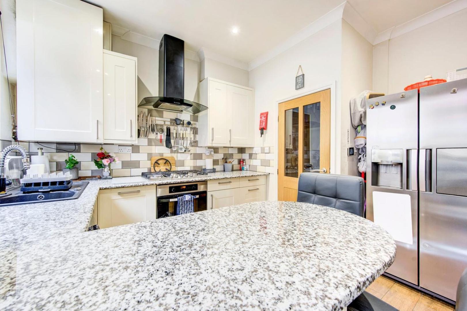 Guestready - Tranquility Near Shepherd'S Bush 런던 외부 사진